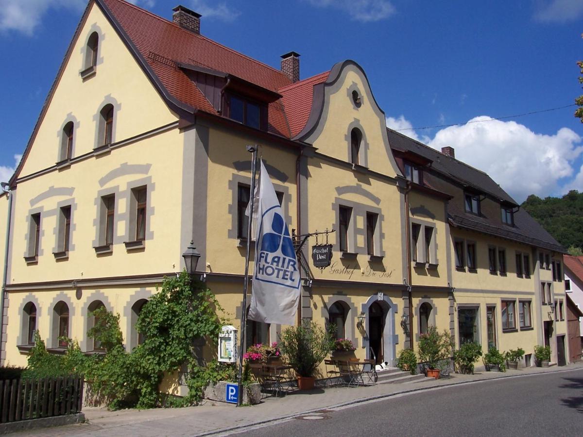 Hotel-Gasthof Die Post Brennerei Frankenhoehe Schillingsfürst Exteriör bild