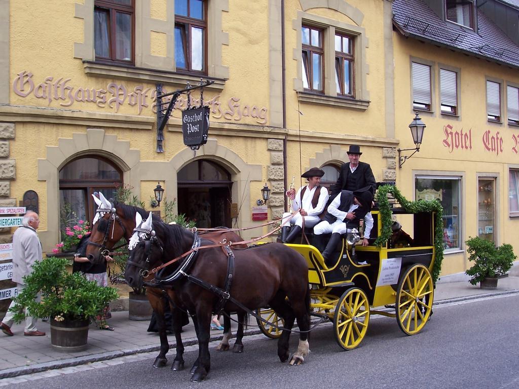 Hotel-Gasthof Die Post Brennerei Frankenhoehe Schillingsfürst Exteriör bild